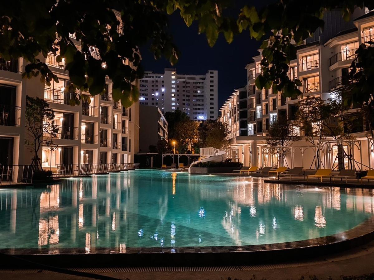 The Quarter Chaophraya By Uhg Hotel Bangkok Exterior foto